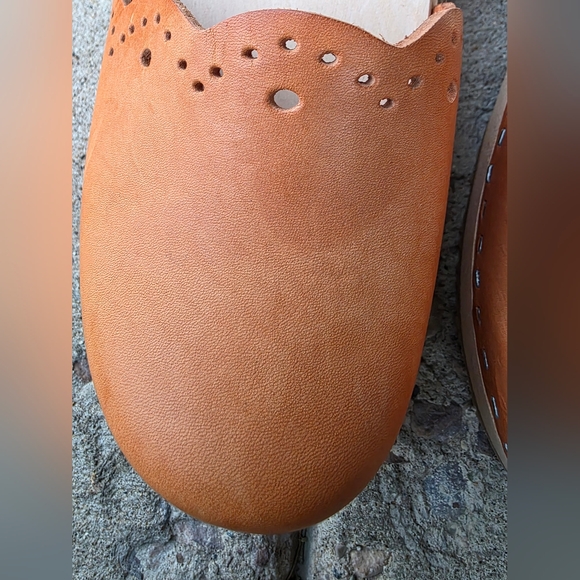 Sandgrens Handmade Swedish Leather Wood Clogs Women Low Heel Tan Milan Sz 42 - Picture 5 of 13